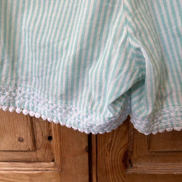 Vineyard Vines Shorts Tiffany Blue White Stripe Embroidery Pockets Elastic Small - Picture 9 of 11